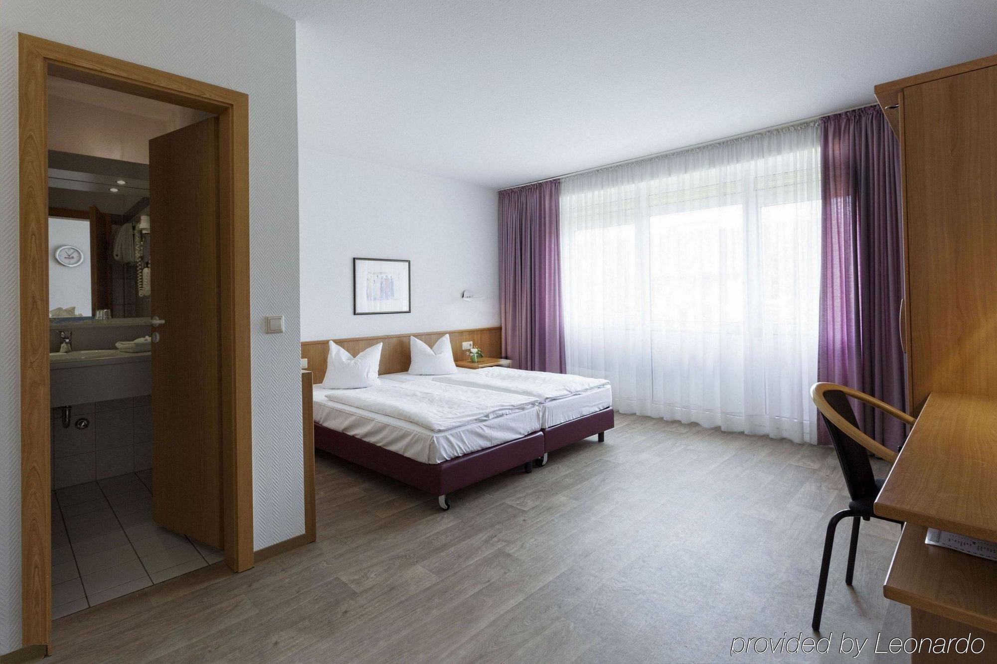 Motel Штральзунд Экстерьер фото