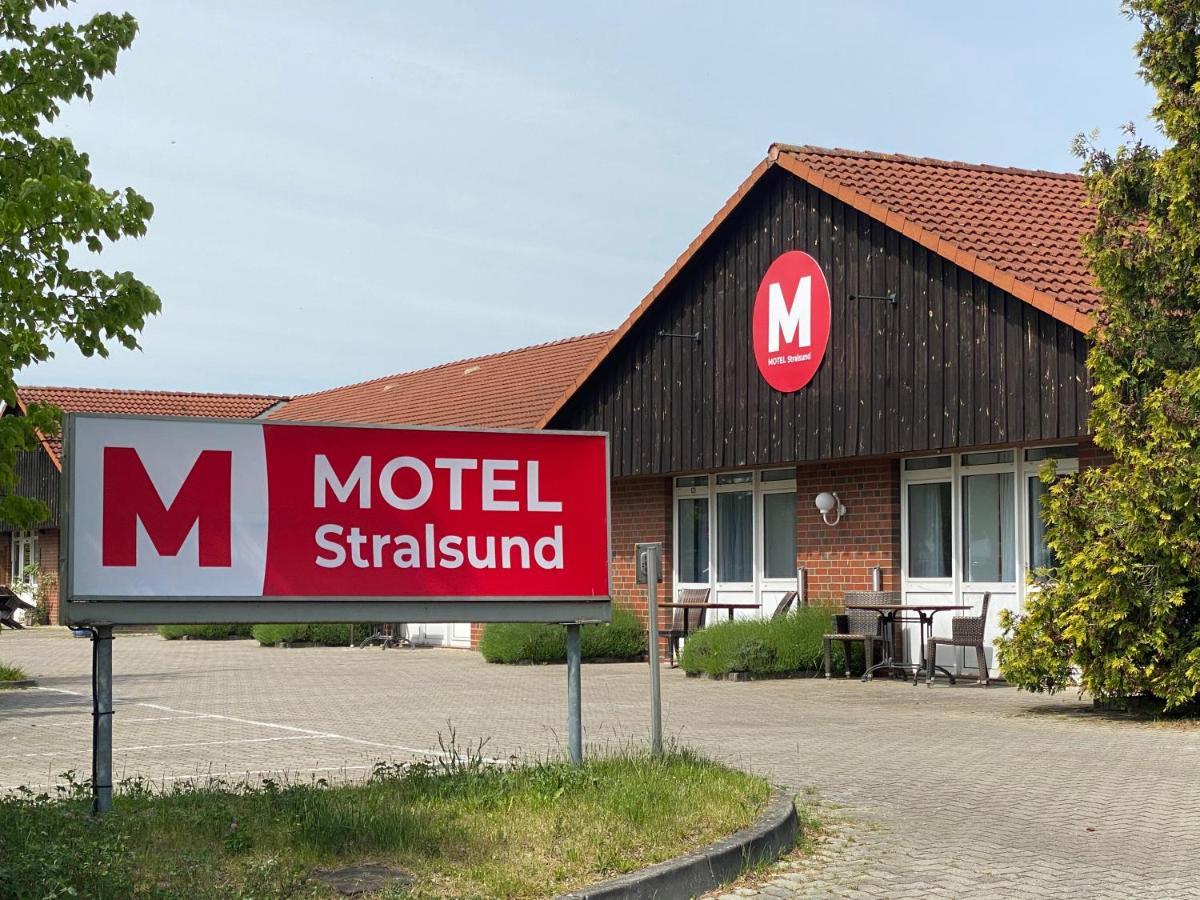 Motel Штральзунд Экстерьер фото